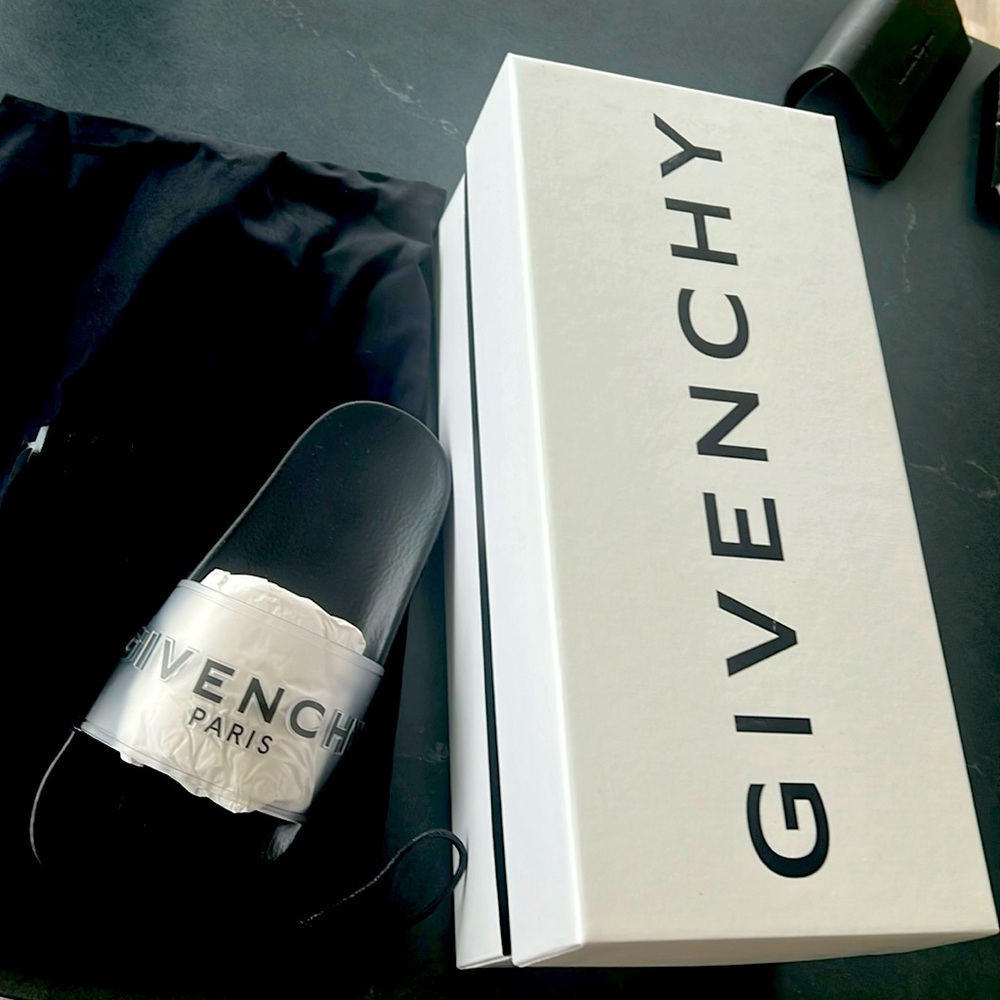 Brand new GIVENCHY slippers! Authentic!!!!